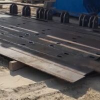hinge beam for floating bridge